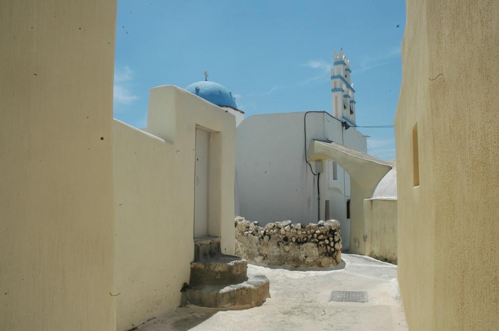 Black Rock Traditional Rooms Emporio  Habitación foto